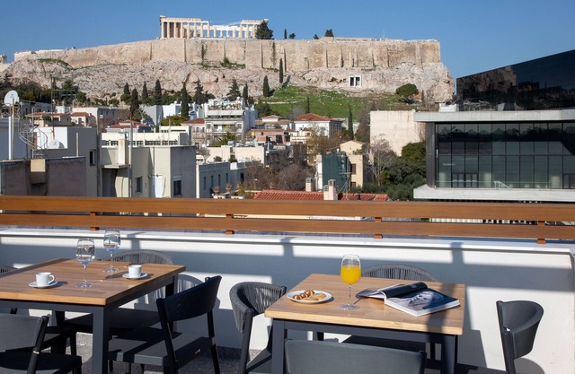 Acropolis Golden Suites by GHH