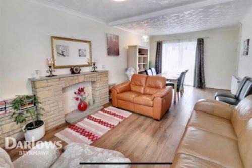 Aderyn Mawr Cottage