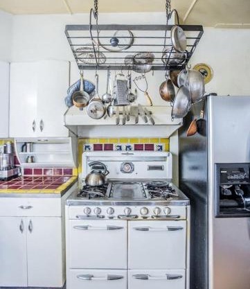 Adobe Cottage on Organic Farm Stay near Taos, New Mexico