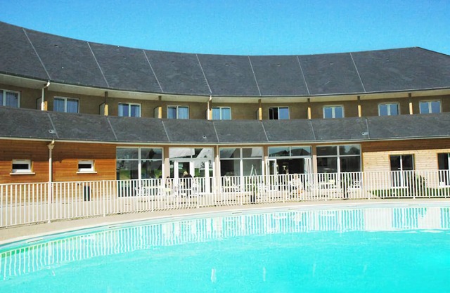 Adonis Honfleur