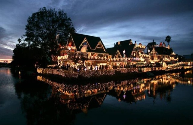Adorable Cape Cod Cottage, Venice Beach, LA