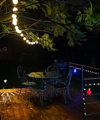 Adorable petit châlet près de la forêt et des commerces