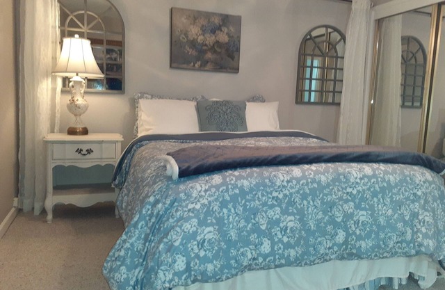 Adorable Relaxing Retreat.