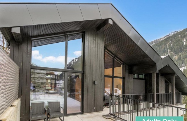 Adult Only Paznaun Suite