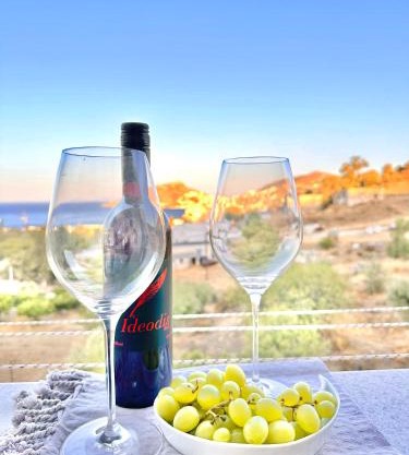 Aegean Breeze
