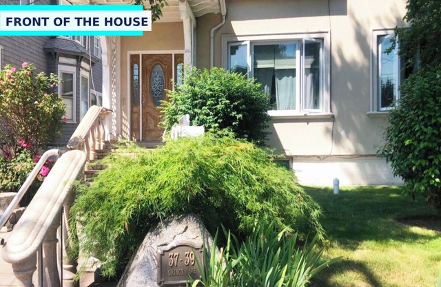 Affordable and Move in Ready Apartment in Kearny-With Washer and Dryer & Parking