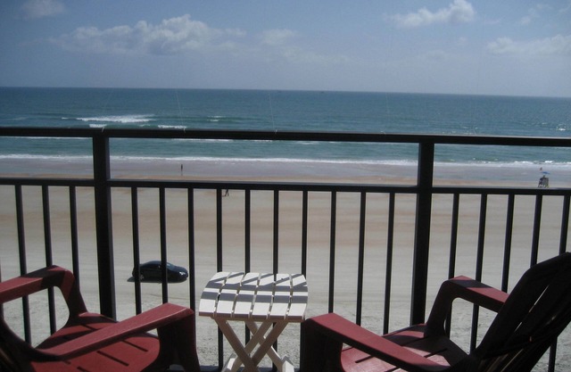 Affordable Room with a MILLION $ VIEW Booking Summer and Fall now.