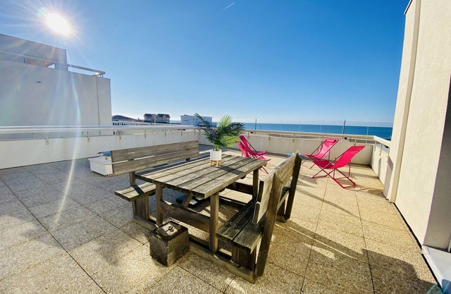 Agréable T3 avec magnifique terrasse face à l'océan (190)