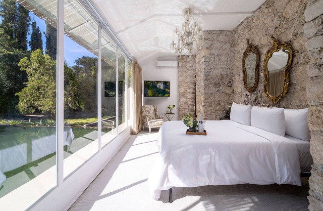 Agua Bendita San Miguel de Allende