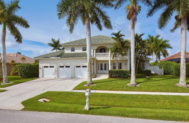 Air Conditioned Game Room With Pool Table,ping Pong,air Hockey & 65in Tv's