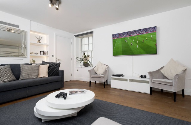 AIRCON/LUXURY! 2BED/2BATH