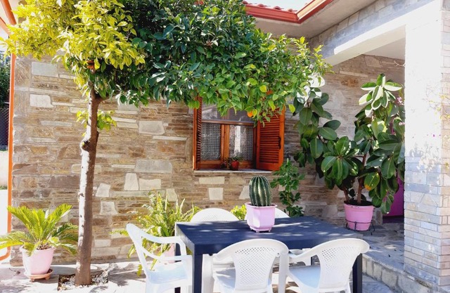 Alba Traditional Countryhouse New Anchialos village