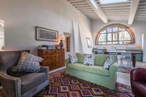 Alice - Podere Ribatti Casole D'Elsa