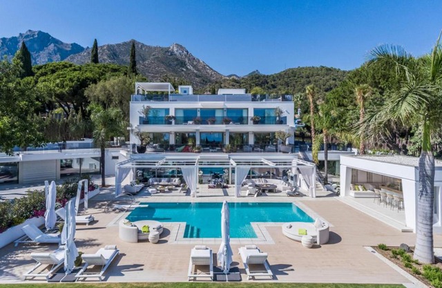 All About Villa Serenity