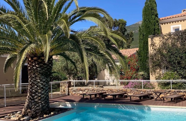 All Comfort Villa with Garden and Heated Pool in Corsica
