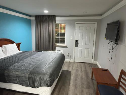 All Season Suites Inn