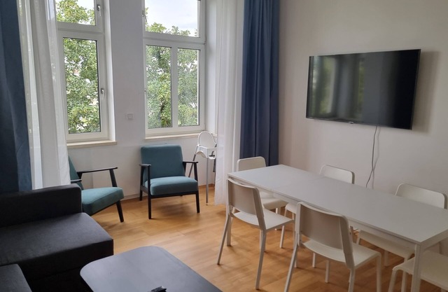 Allinone Apartments