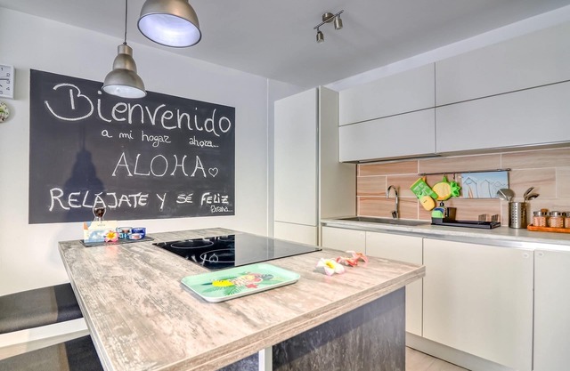 Aloha Home