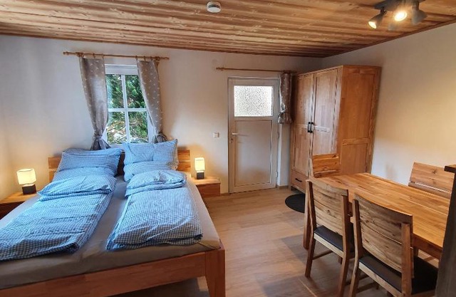 Alte Backstube - Ferienwohnung Hüttenstube und Ferienzimmer Auszeit