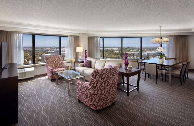 Always a Great Idea To Unwind! Short Drive to Museum of Local History