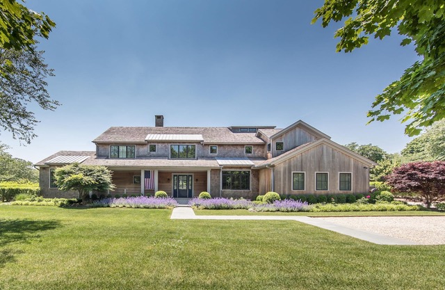 Amagansett Lanes Stunner - Walk to beach and town!