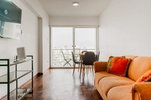 Amazing 3BR with Balcony in Surquillo