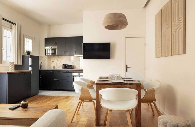 Amazing apartment 2BR/6P - Nation/Voltaire