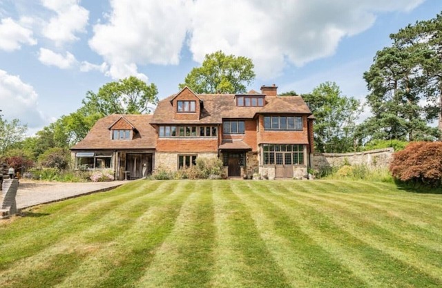 Amazing Arts & Crafts House