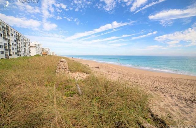 Amazing Beachfront Condo