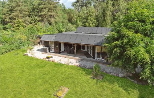Amazing Home In Glesborg With Wifi