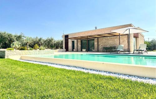 Amazing Home In Chiaramonte Gulfi