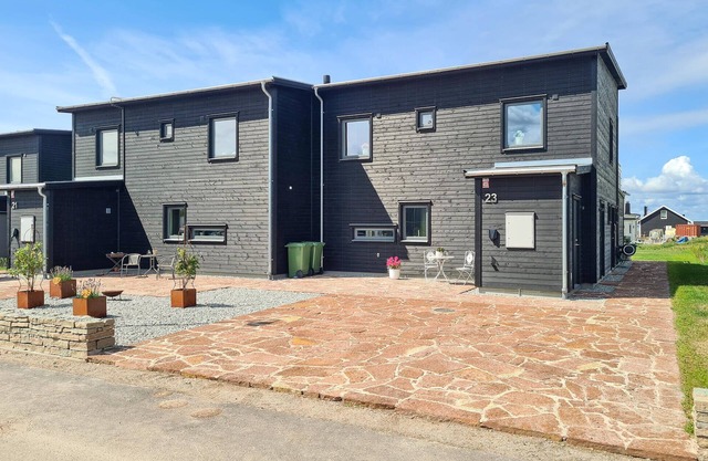 Amazing home in Mörbylånga with WiFi