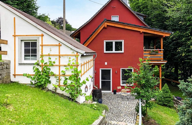 Amazing home in Pulsnitz with kitchen