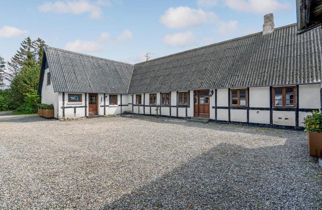 Amazing Home In Søllested With Wifi