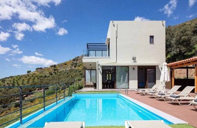 Amazing Sea View Villa in Rodakino