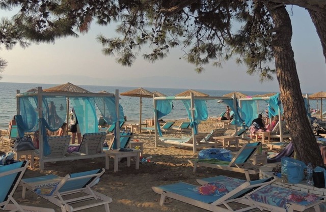 Amazing, Spacious Villa with Air Conditioning and Sea Views!