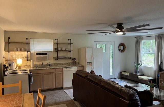 Amazing studio a stones throw from a lake