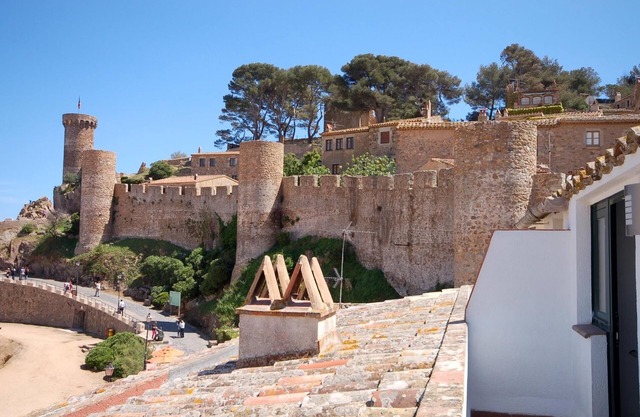 AMAZING TRIPLEX SEA VIEWS in TOSSA