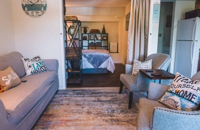 Amazing views from this Cozy 1 B/1 B Condo. It's time to plan summer!