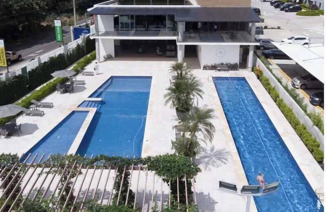 Amazing Views of Central Valley & Mountains - Top Security - Completely Equipped