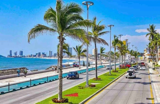 Amazonas Apartment Near the Beach, Shops and Restaurants