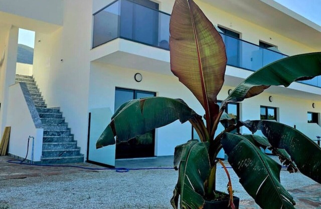 Ambellas-Eros Getaway