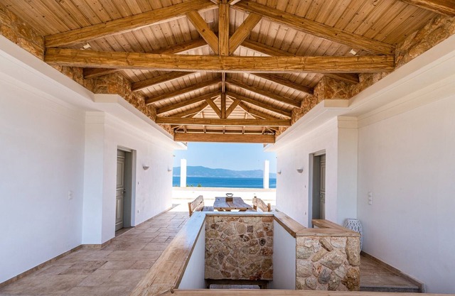 Amelia Villa Collection