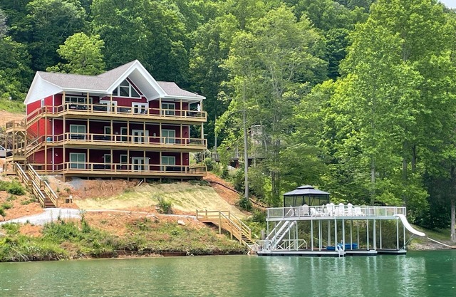 American Freedom; Theater Rm! Enjoy the Fall Colors! Flexible Chk-in & out times