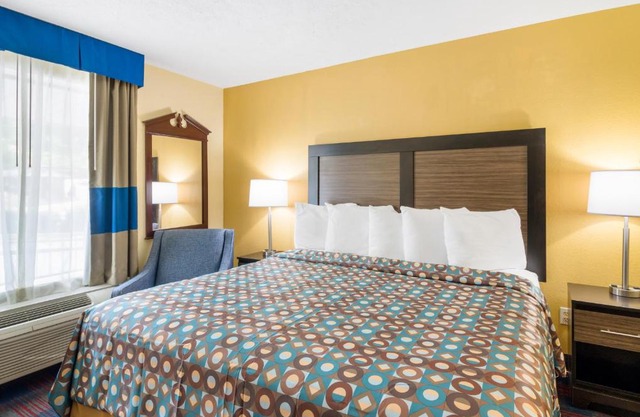 Americas Best Value Inn - Clayton