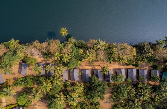 Amritara Riverside Luxury Tents