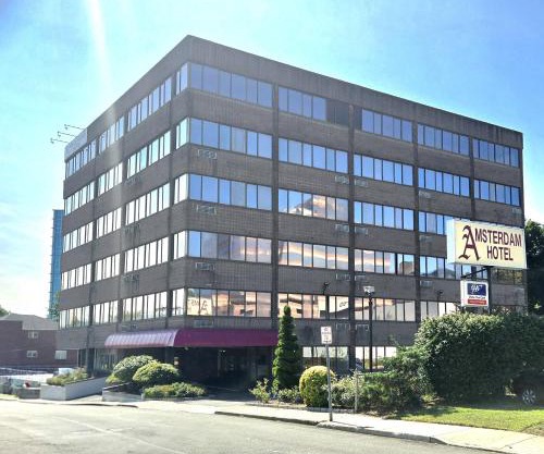 Amsterdam Hotel