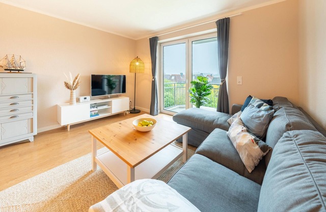 Anchorage vacation apartment. Maritime and full of charm.