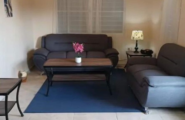 Angeles Guest House