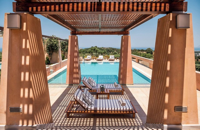ANNANIKO LUXURY VILLA SPACIOUS POOLS HOT TUBE